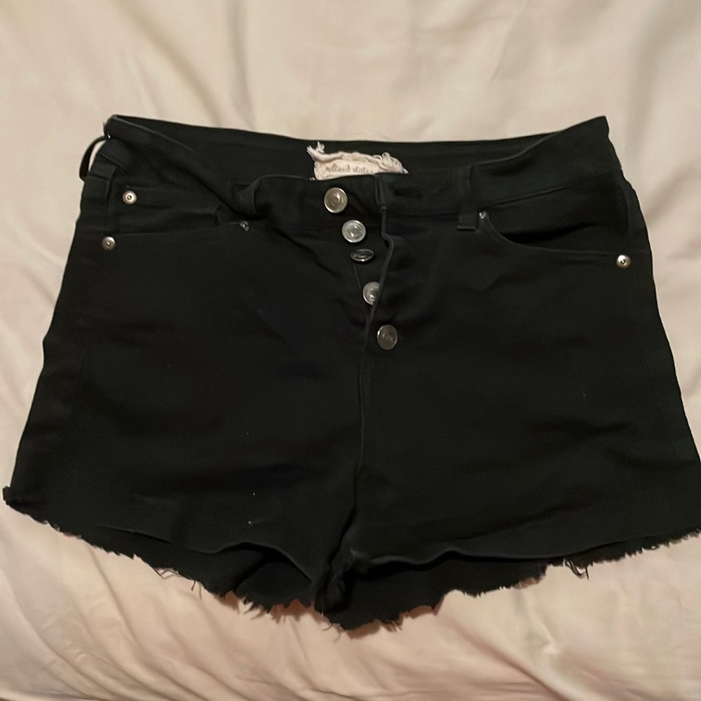 Altar’d states Jean shorts